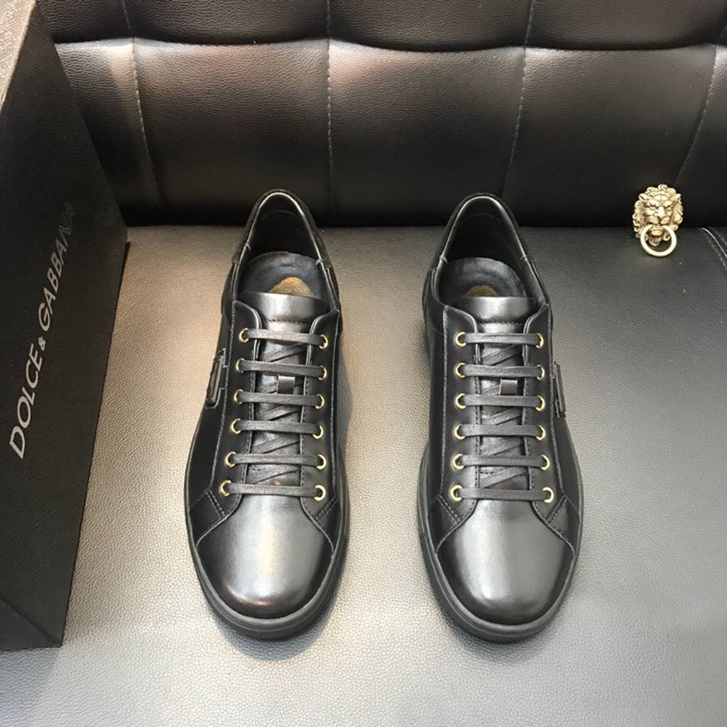 D*G sneaker